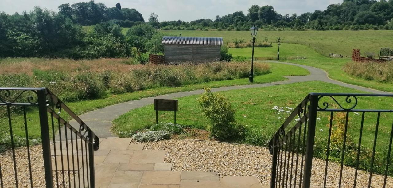 Fair Farm Hideaway Waltham on the Wolds Exterior foto