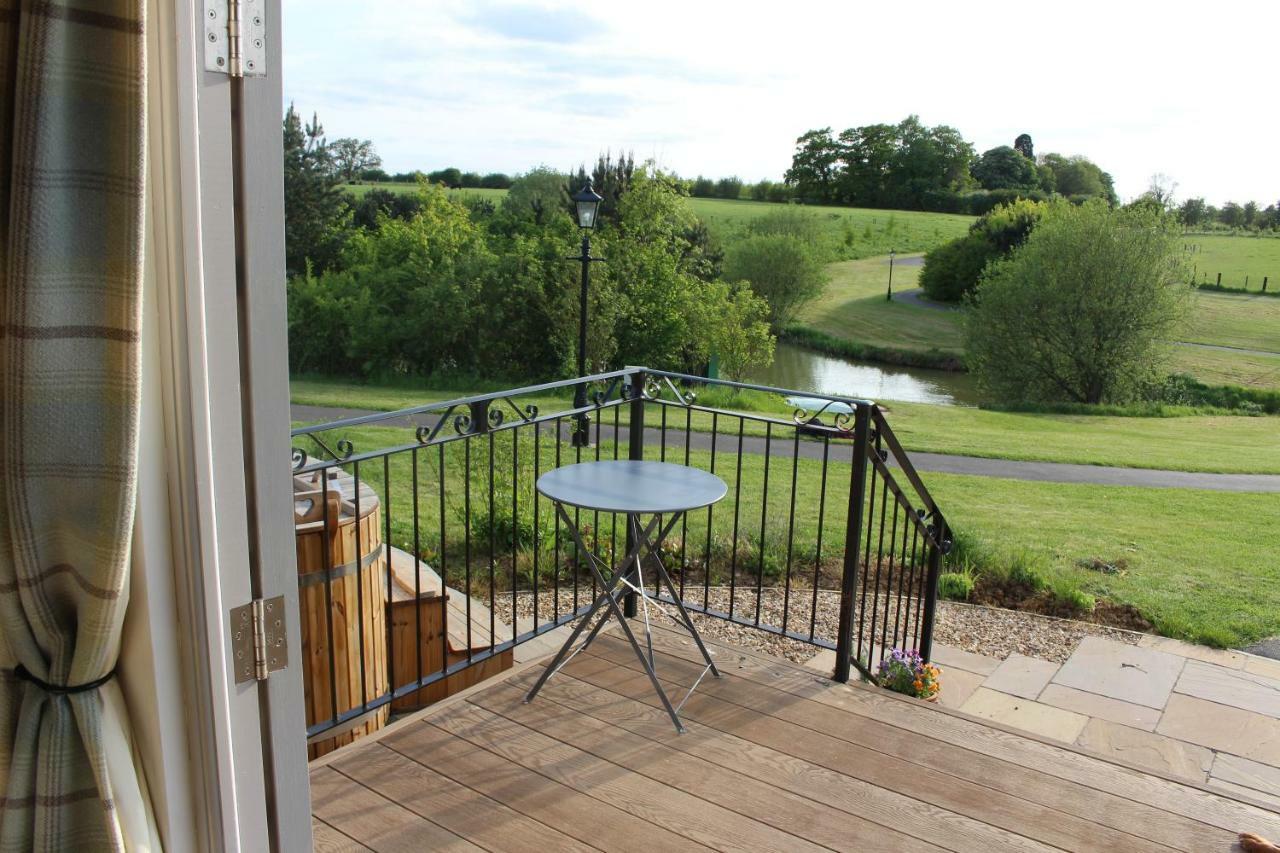 Fair Farm Hideaway Waltham on the Wolds Exterior foto